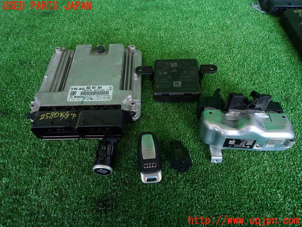 2UPJ-25806110]アウディ・A3 スポーツバック(GYDNNF)エンジンコンピューター 中古_m0001.jpg