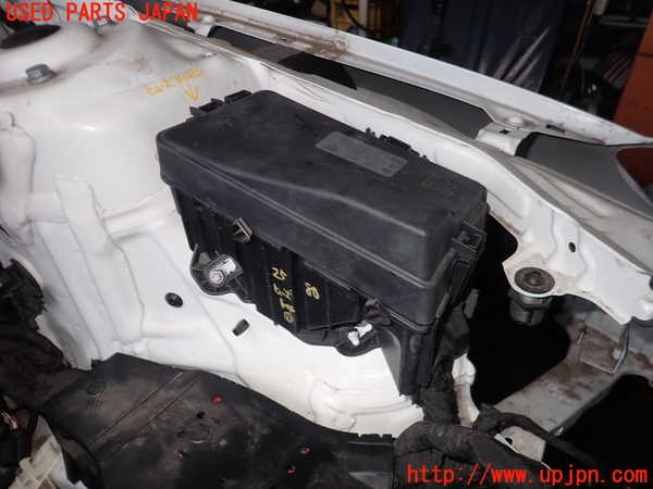 2UPJ-25806741]アウディ・A3 スポーツバック(GYDNNF)ヒューズボックス1 中古_m0001.jpg