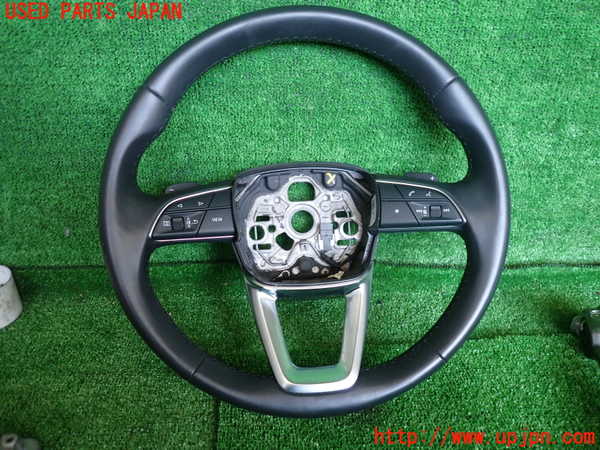 2UPJ-25807855]アウディ・A3 スポーツバック(GYDNNF)ステアリングホイール 中古_m0001.jpg