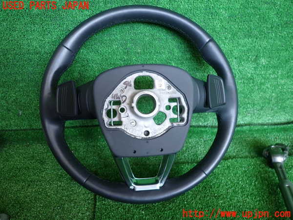 2UPJ-25807855]アウディ・A3 スポーツバック(GYDNNF)ステアリングホイール 中古_m0002.jpg
