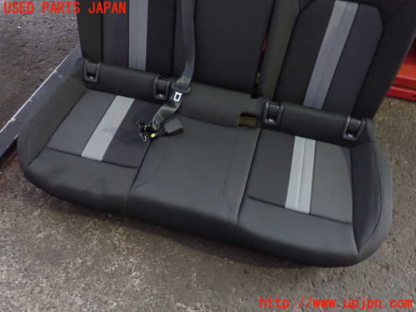 2UPJ-25807385]アウディ・A3 スポーツバック(GYDNNF)リアシート 中古_m0003.jpg