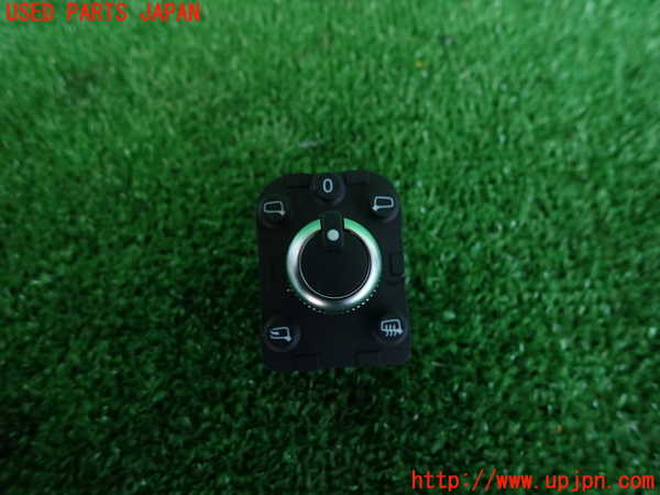 2UPJ-25806280]アウディ・A3 スポーツバック(GYDNNF)ミラースイッチ 中古_m0001.jpg