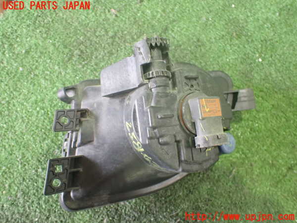 2UPJ-25811180]BMW 523i(FP25)右フォグ 中古 【F10】_m0002.jpg