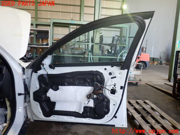 2UPJ-25811230]BMW 523i(FP25)右前ドア (43R-00050) 中古 【F10】_m0003.jpg