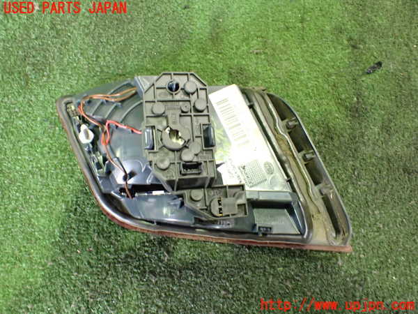 2UPJ-25811550]BMW 523i(FP25)右リアフィニッシャー 中古 【F10】_m0002.jpg