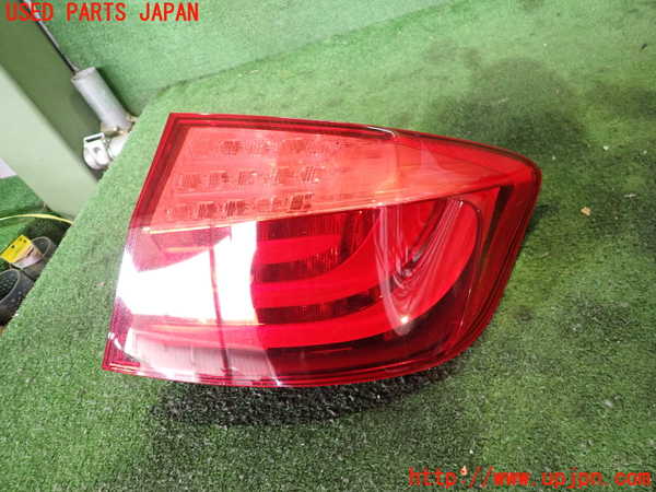 2UPJ-25811530]BMW 523i(FP25)右テールランプ 中古 【F10】_m0001.jpg