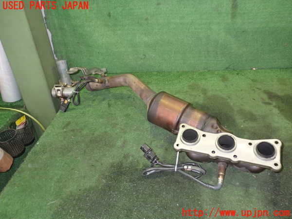 2UPJ-25812042]BMW 523i(FP25)エキマニ2 中古 【F10】_m0002.jpg