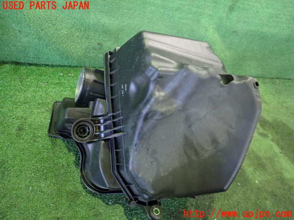2UPJ-25812560]BMW 523i(FP25)エアクリーナーボックス 中古 【F10】_m0002.jpg