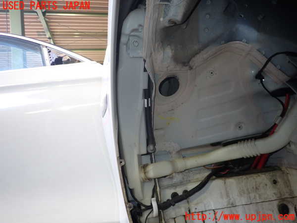 2UPJ-25816791]BMW 523i(FP25)ウォッシャータンク1 中古 【F10】_m0002.jpg