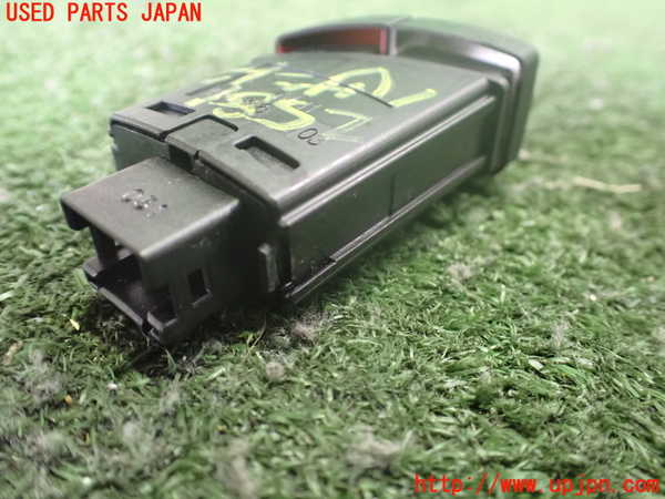 2UPJ-25816290]BMW 523i(FP25)ハザードスイッチ 中古 【F10】_m0003.jpg