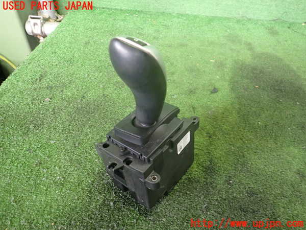2UPJ-25817555]BMW 523i(FP25)ATシフトレバー 中古 【F10】_m0002.jpg