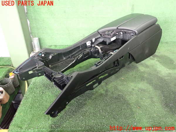 2UPJ-25817540]BMW 523i(FP25)センターコンソール 中古 【F10】_m0001.jpg