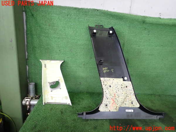 2UPJ-25817665]BMW 523i(FP25)右センターピラートリム 中古 【F10】_m0004.jpg