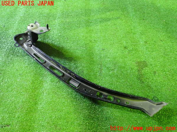 2UPJ-25821140]セルシオ(UCF31)右ヘッドライトリム 中古_m0003.jpg