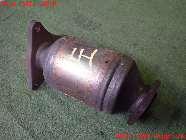 2UPJ-25822662]セルシオ(UCF31)触媒2 左側 中古_m0002.jpg