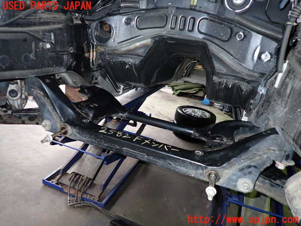 2UPJ-25825285]セルシオ(UCF31)フロントメンバー 中古_m0001.jpg