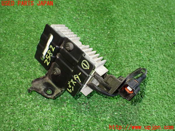 2UPJ-25826881]セルシオ(UCF31)レジスター1 中古_m0002.jpg