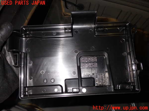 2UPJ-25826743]セルシオ(UCF31)ヒューズボックス3 中古_m0004.jpg