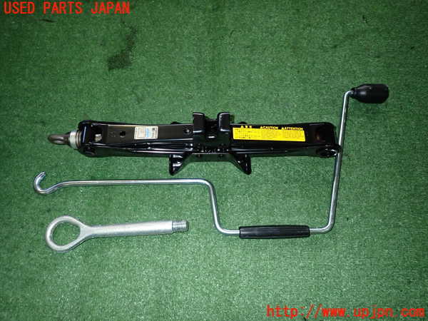 2UPJ-25827805]セルシオ(UCF31)車載工具 中古_m0001.jpg