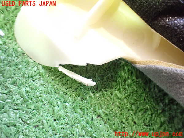 2UPJ-25827660]セルシオ(UCF31)左フロントピラートリム 中古_m0003.jpg