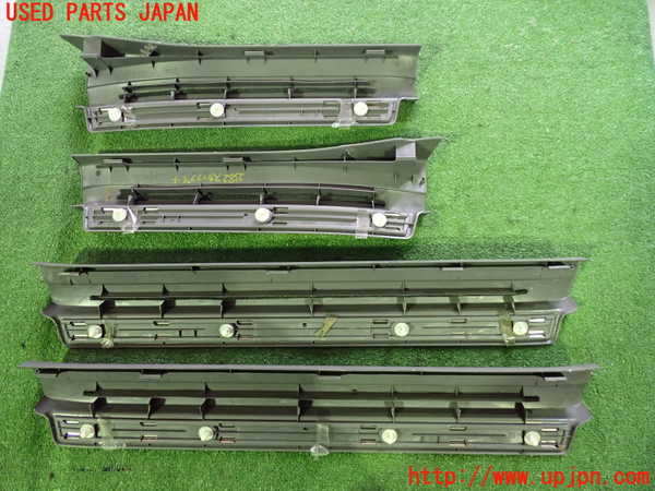 2UPJ-25827740]セルシオ(UCF31)スカッフプレート 中古_m0002.jpg