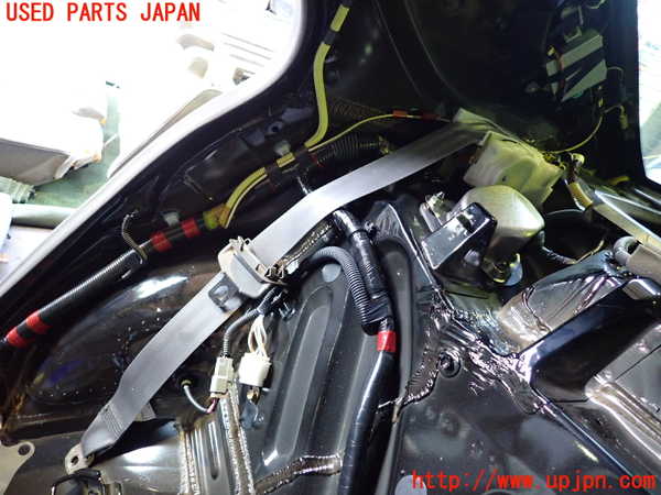 2UPJ-25827155]セルシオ(UCF31)右2列目シートベルト 中古_m0001.jpg