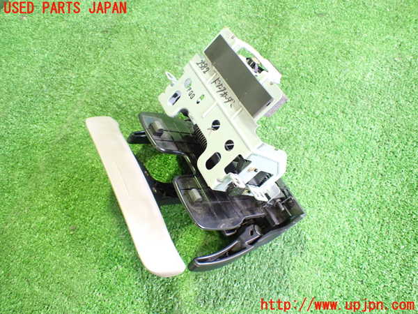 2UPJ-25827810]セルシオ(UCF31)ドリンクホルダー 中古_m0002.jpg