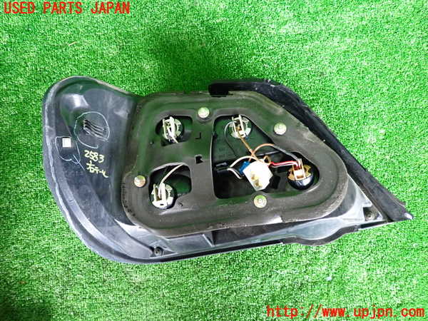2UPJ-25831530]インプレッサ WRX-STi B型(GDB)右テールランプ 中古_m0003.jpg