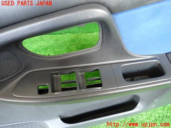 2UPJ-25831234]インプレッサ WRX-STi B型(GDB)右前ドア内張り 中古_m0003.jpg