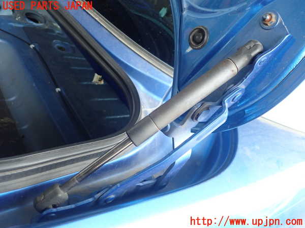 2UPJ-25841513]RX-8(SE3P)トランクヒンジ1 中古_m0001.jpg