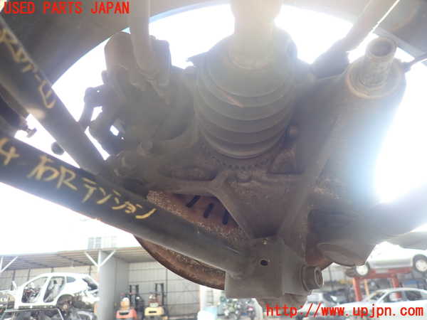 2UPJ-25844300]RX-8(SE3P)右リアナックルハブ 中古_m0002.jpg