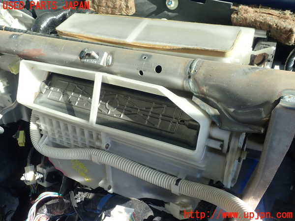 2UPJ-25846081]RX-8(SE3P)エバポレーター1 中古_m0001.jpg