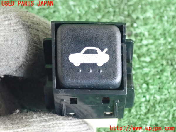 2UPJ-25846309]RX-8(SE3P)スイッチ4 (トランクオープナー) 中古_m0001.jpg