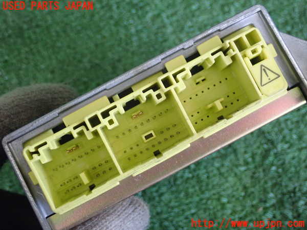 2UPJ-25846145]RX-8(SE3P)エアバッグコンピューター 中古_m0004.jpg