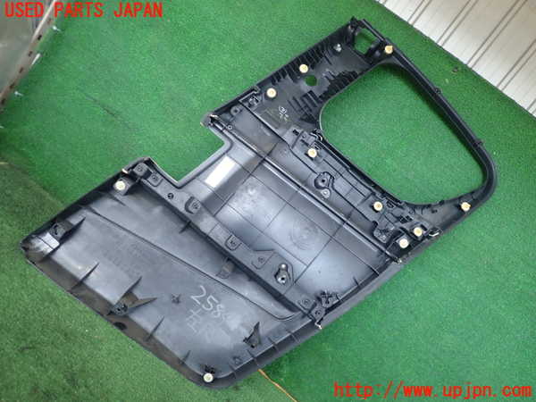 2UPJ-25841324]RX-8(SE3P)左後ドア内張り 中古_m0002.jpg