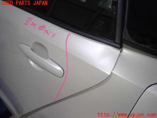 5UPJ-25851320]カローラ ツーリング ハイブリッド(ZWE219W)左後ドア M31Q8 中古_m0002.jpg