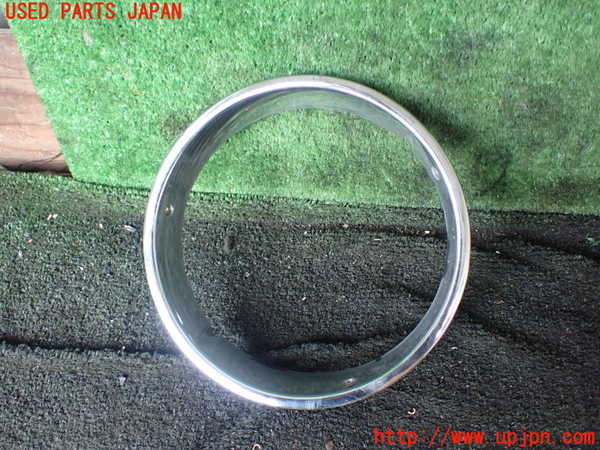 1UPJ-25861140]ジープ・ラングラー(TJ40S)右ヘッドライトリム 中古_m0001.jpg