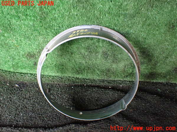 1UPJ-25861140]ジープ・ラングラー(TJ40S)右ヘッドライトリム 中古_m0002.jpg