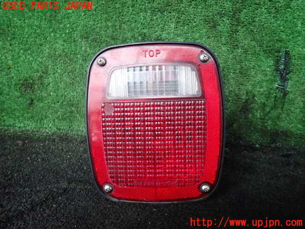 1UPJ-25861530]ジープ・ラングラー(TJ40S)右テールランプ 中古_m0001.jpg