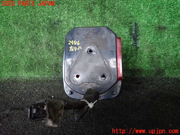 1UPJ-25861536]ジープ・ラングラー(TJ40S)左テールランプ 中古_m0002.jpg