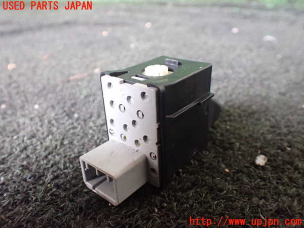 1UPJ-25866300]ジープ・ラングラー(TJ40S)デフォッガースイッチ 中古_m0002.jpg