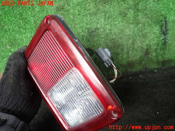 1UPJ-25871536]ジープ・ラングラー(JK38S)左テールランプ 中古_m0002.jpg
