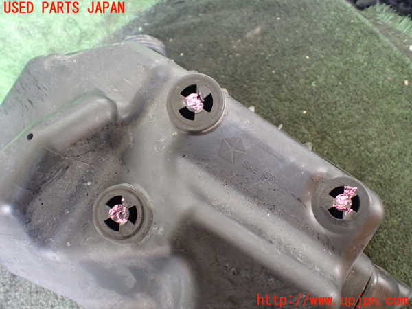 1UPJ-25872560]ジープ・ラングラー(JK38S)エアクリーナーボックス 中古_m0003.jpg