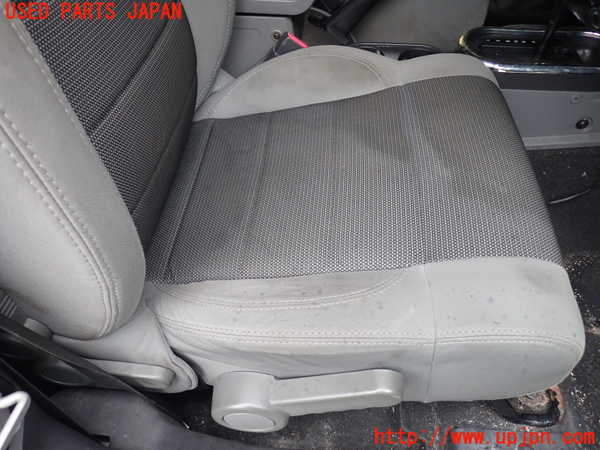 1UPJ-25877035]ジープ・ラングラー(JK38S)運転席シート 【ジャンク】_m0003.jpg