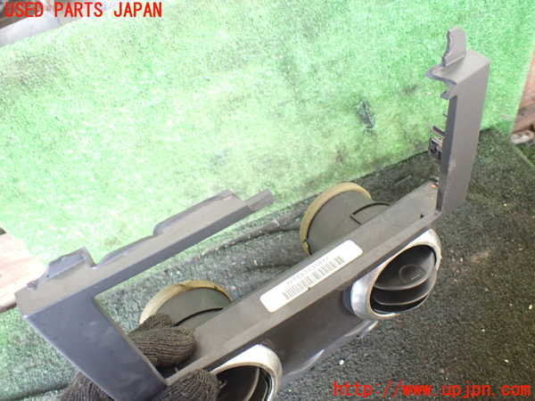 1UPJ-25877526]ジープ・ラングラー(JK38S)エアコン吹き出し口1 (真中) 中古_m0003.jpg