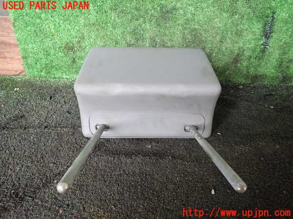1UPJ-25877040]ジープ・ラングラー(JK38S)運転席ヘッドレスト 中古_m0003.jpg