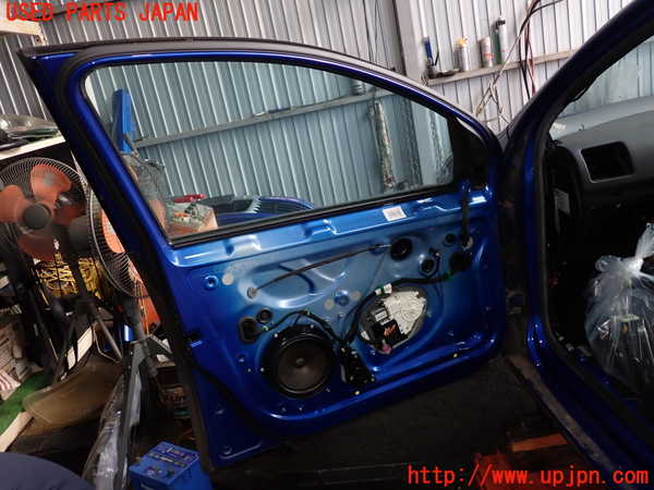 2UPJ-25881260]VW ゴルフ R32(1KBUBF)左前ドア (43R-001057) 中古_m0004.jpg