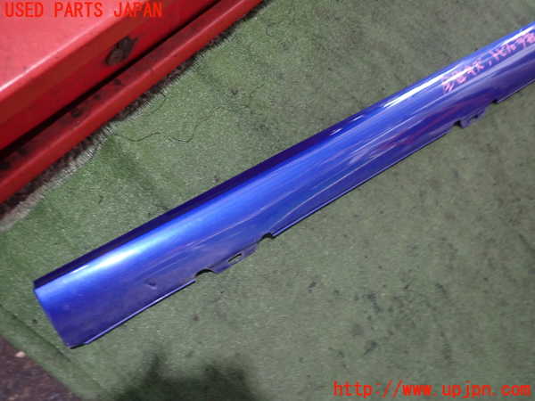 2UPJ-25881392]VW ゴルフ R32(1KBUBF)左サイドステップ 中古_m0002.jpg