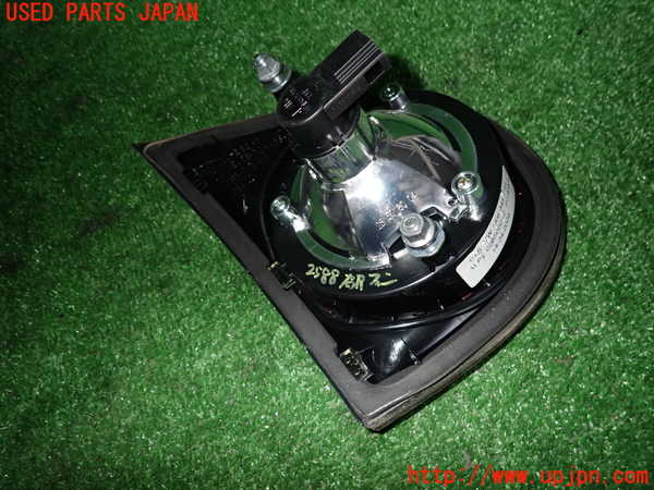 2UPJ-25881550]VW ゴルフ R32(1KBUBF)右リアフィニッシャー 中古_m0002.jpg