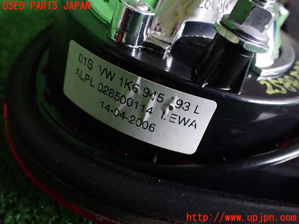 2UPJ-25881552]VW ゴルフ R32(1KBUBF)左リアフィニッシャー 中古_m0003.jpg